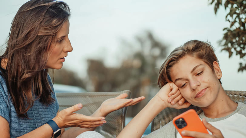 Als ouder wel of niet online meekijken met de cijfers van je kinderen?