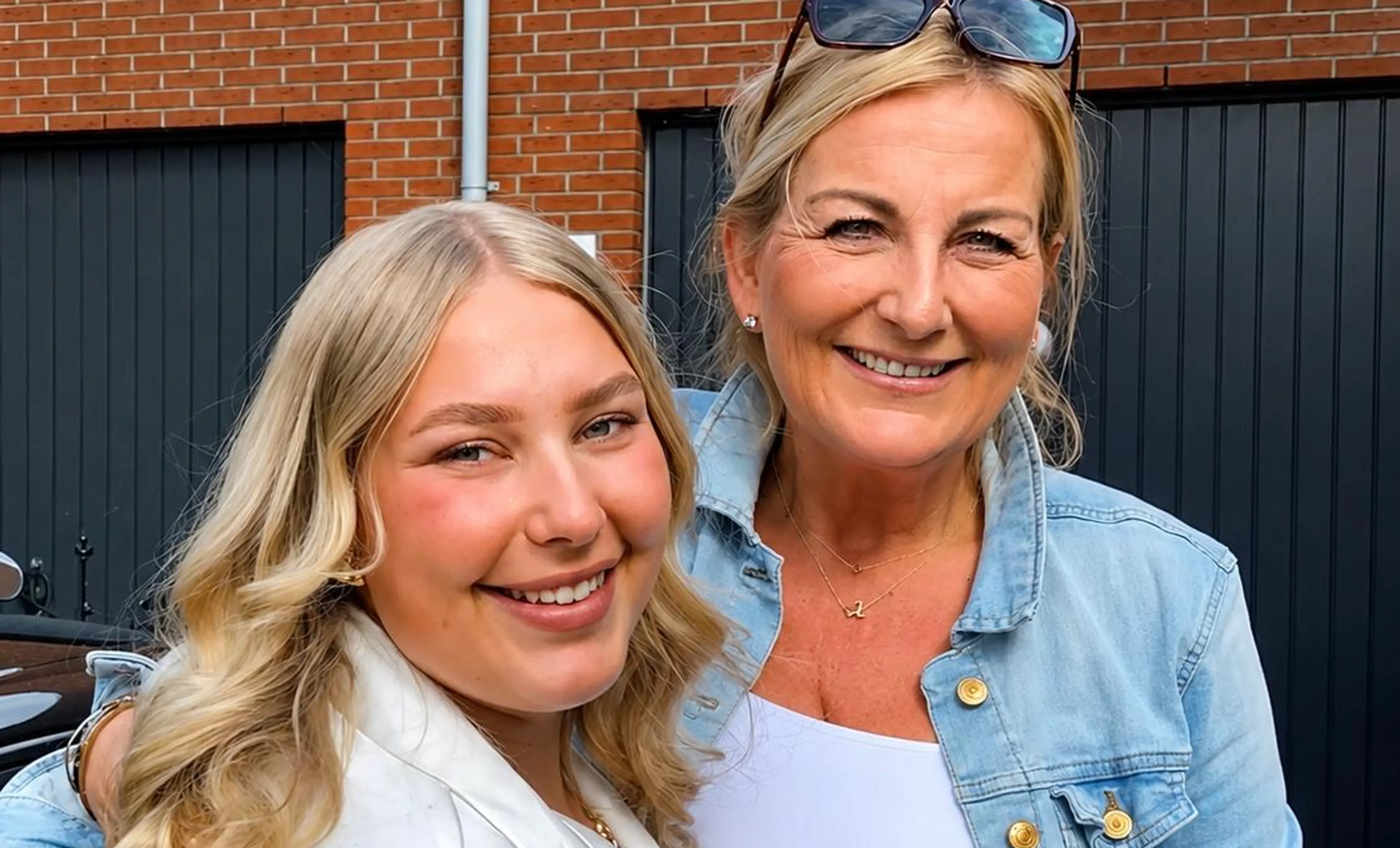 Liesbeths dochter Zoë (18) overleed aan xtc: ‘Iedere dag sta ik op met pijn’