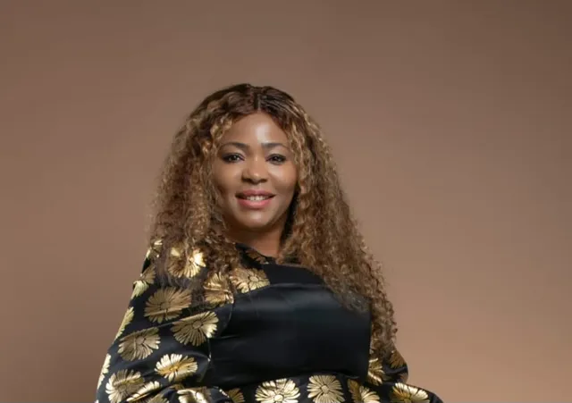 Joanne Amoah richt een nieuwe politieke partij op: ‘Mijn geloof geeft mij kracht in campagnetijd’.