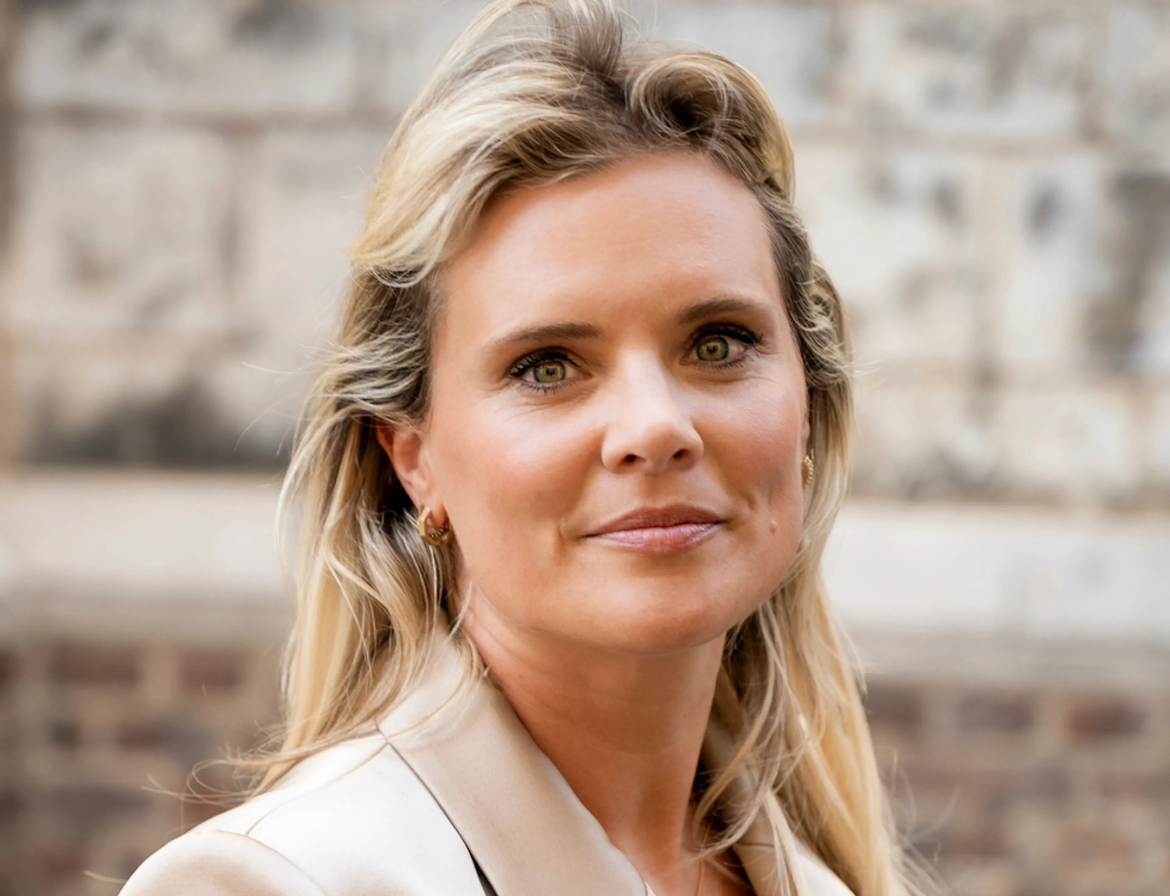 Seksuoloog Eveline Stallaart groeide op in een katholiek gezin: ‘Thuis werd er nooit over seks gepraat’