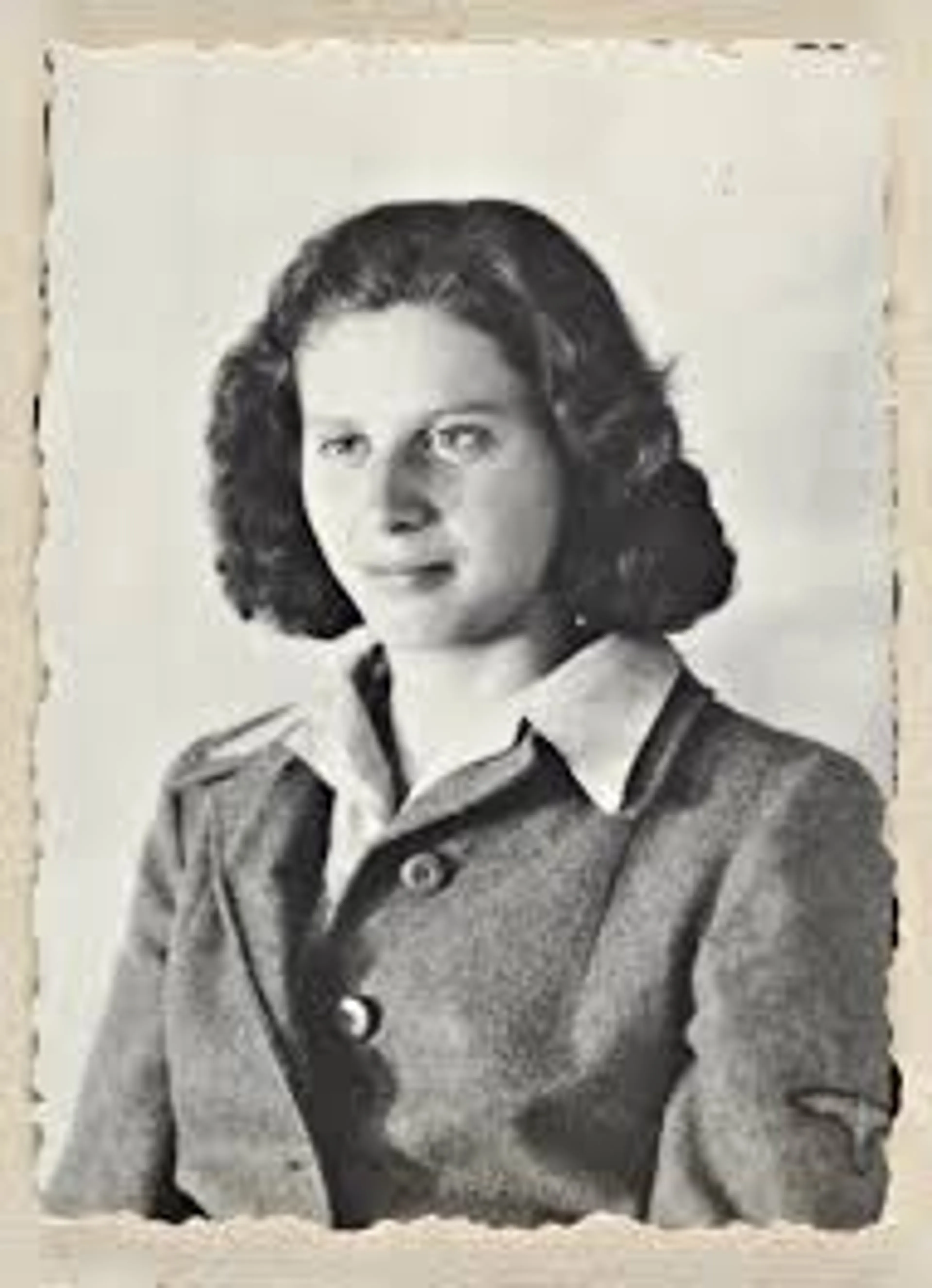 Een van de Nederlandse bewaaksters van Auschwitz.