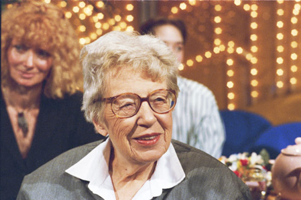 Annie M.G. Schmidt Dag De 8 mooiste citaten van Annie M.G. EO Annie M.G. Schmidt Dag De 8 mooiste citaten van Annie M.G. EO