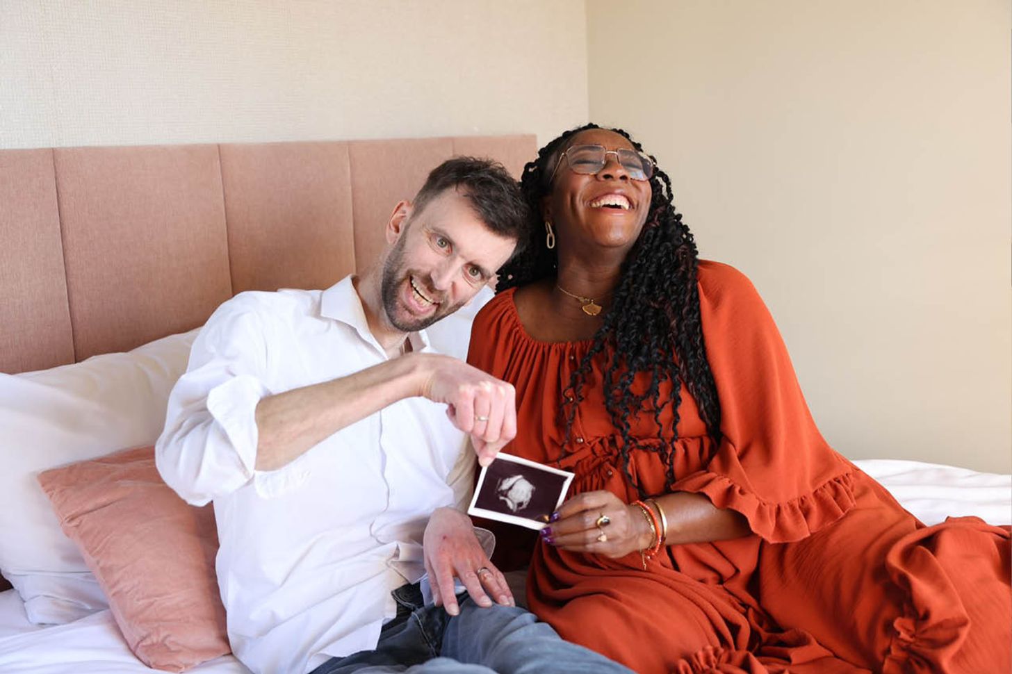 Na tien jaar vruchtbaarheidsbehandelingen werd Meredith zwanger via een donor