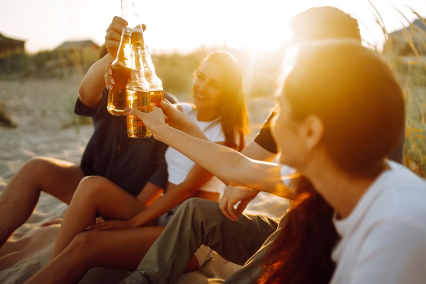 Je puber wil alleen op vakantie: bierkratten naast de tent?