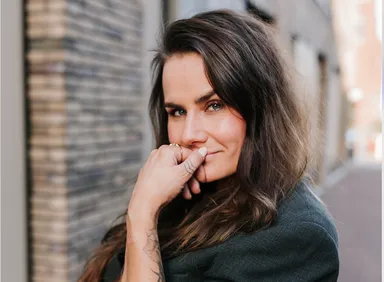 Hanneke: ‘Ik wilde mijn twijfel over het geloof net zo serieus nemen als al die jaren bijbelstudie’