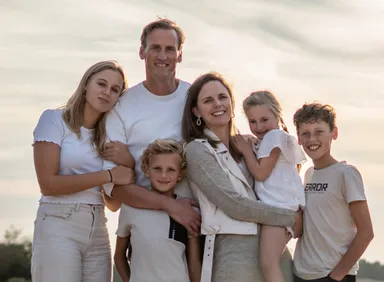 Pleegmoeder Janette: 'De liefde voor Valentina verbindt ons met haar biologische moeder'