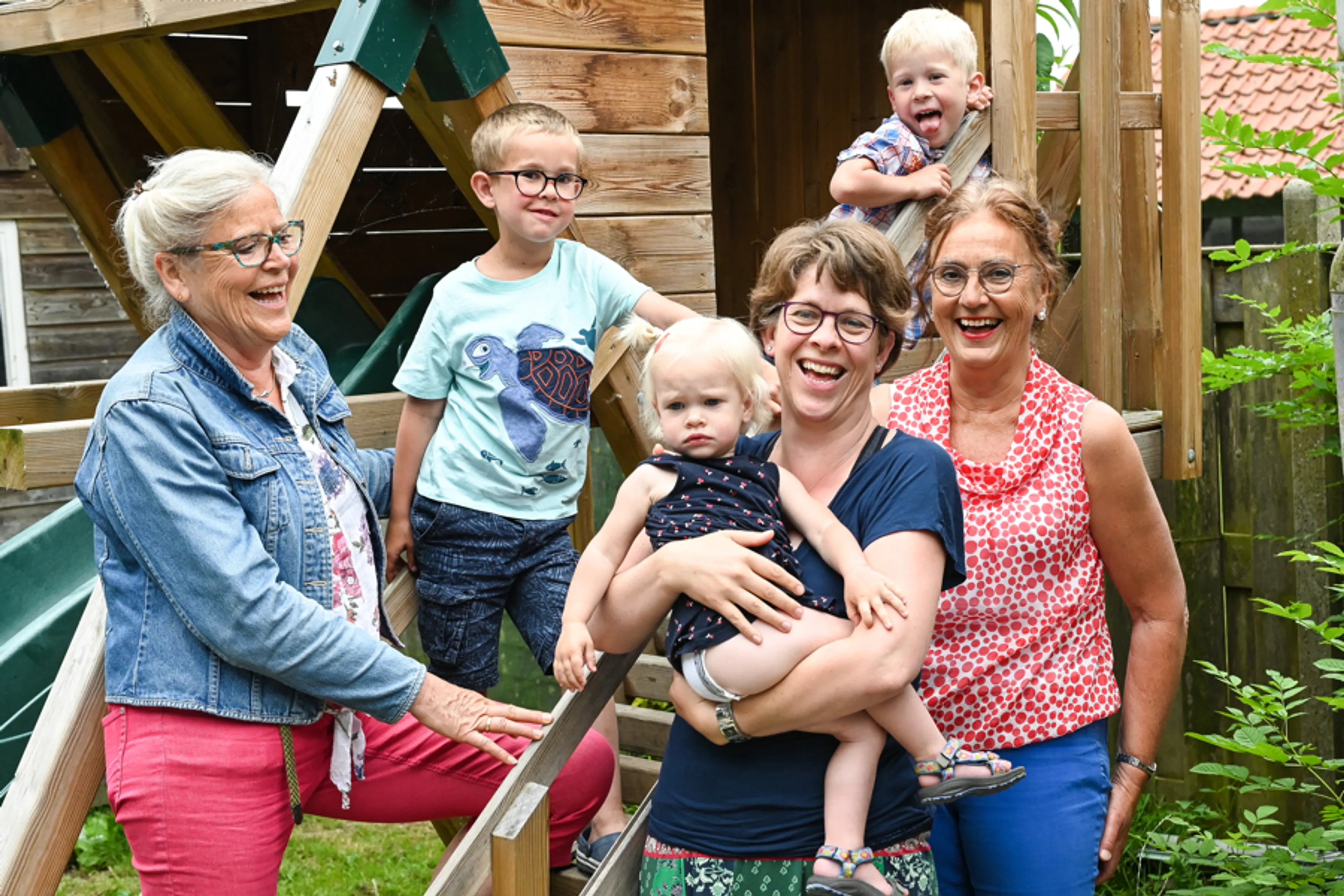 Katrientje maakte haar single en kinderloze tantes bonusoma