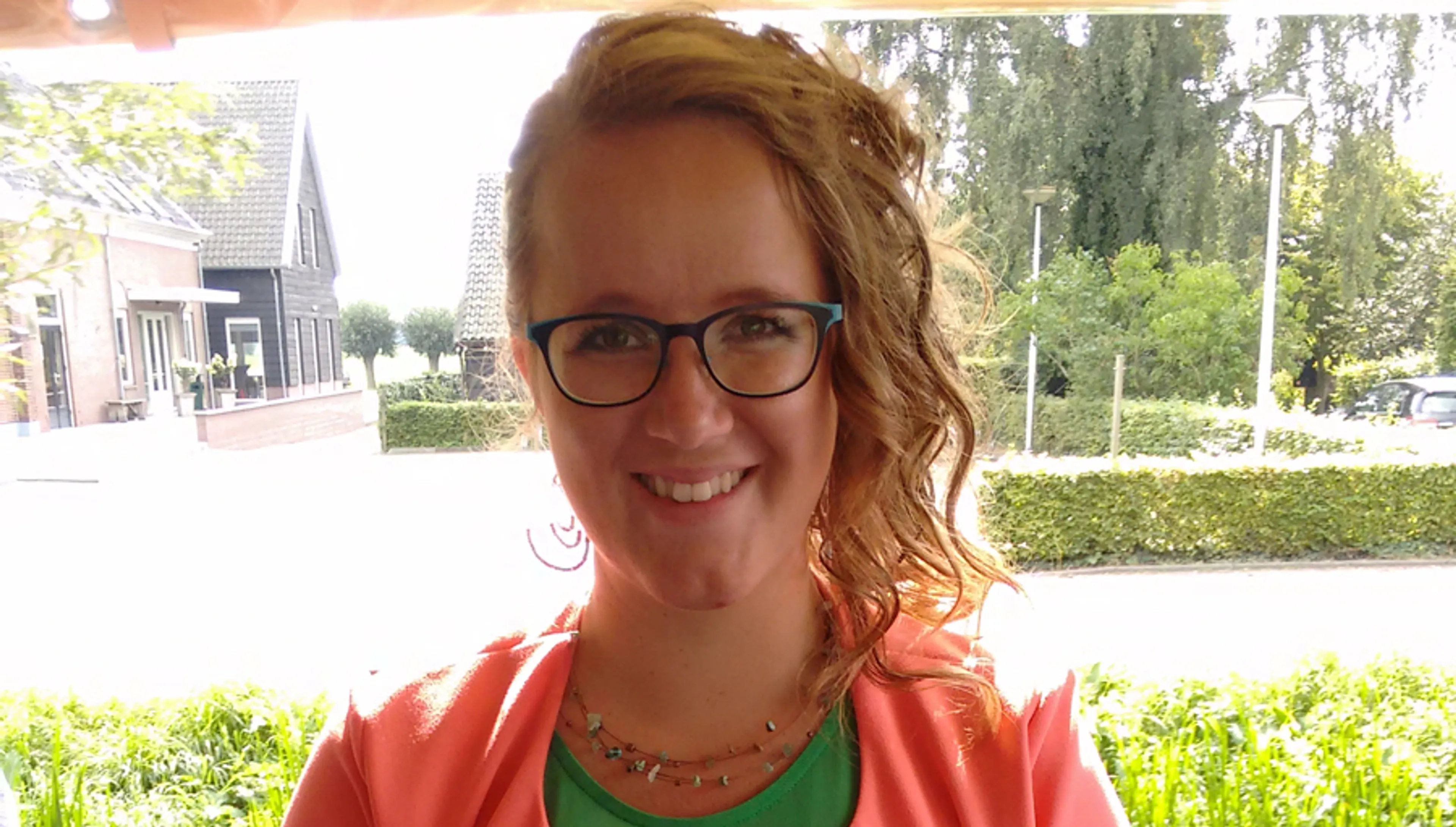 Dina vergaf de moordenaar van haar ouders