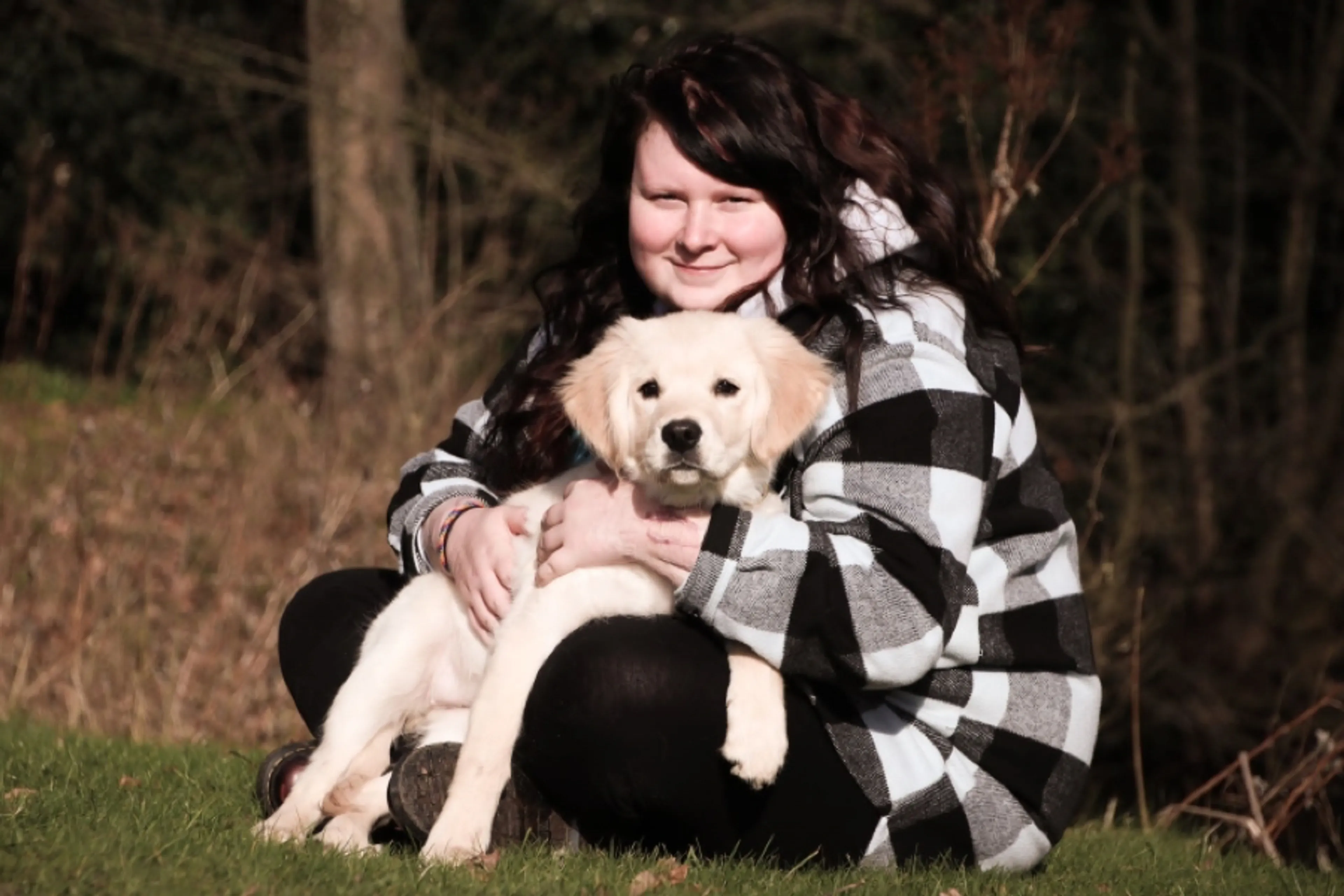 Dankzij psychiatrische hulphond Nalu kiest Annemarie weer voor het leven