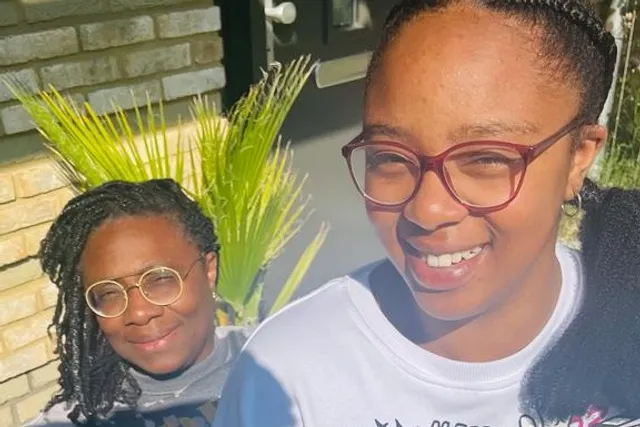 De dertienjarige Ariên beantwoordt in CHICA openhartig vragen over haar uiterlijk. Ze is zelfverzekerd, maar moeder Ella maakt zich zorgen om haar overgewicht.