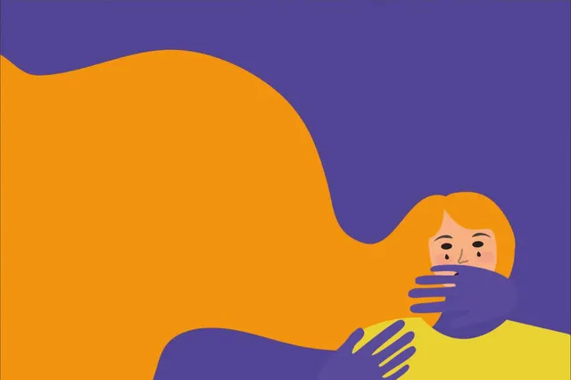 Illustratie van vrouw die huilt. Haar oranje haren wapperen naar rechts, en ze wordt door twee handen tegengehouden.