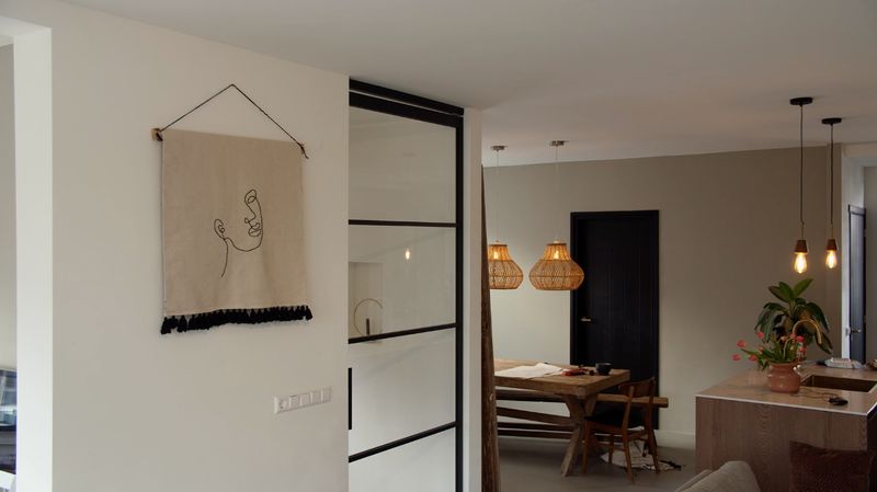 Thuis met Eva | DIY wandkleed met one line art