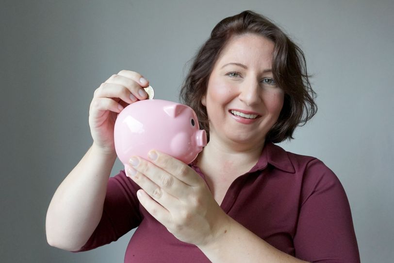 ‘Gierige Gerda’ over haar eigen ervaring met geld: ‘Besparen is voor mij noodzaak’